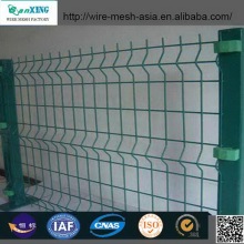 Wire Mesh Fence Trangle Bends Square Post