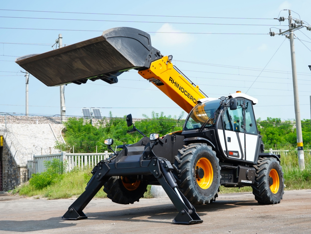 Rhinoceros 18m telehandler high-lift fork loader
