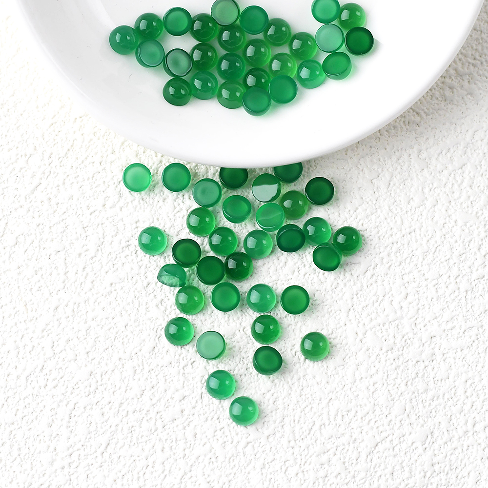 Round Cabochon Cut Green Agate