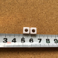 Best Price 1100PCS 200pcs Cube Acrylic Letter Beads Individual Alphabet E Printing White Lucite Plastic Cube Beads 8*8MM