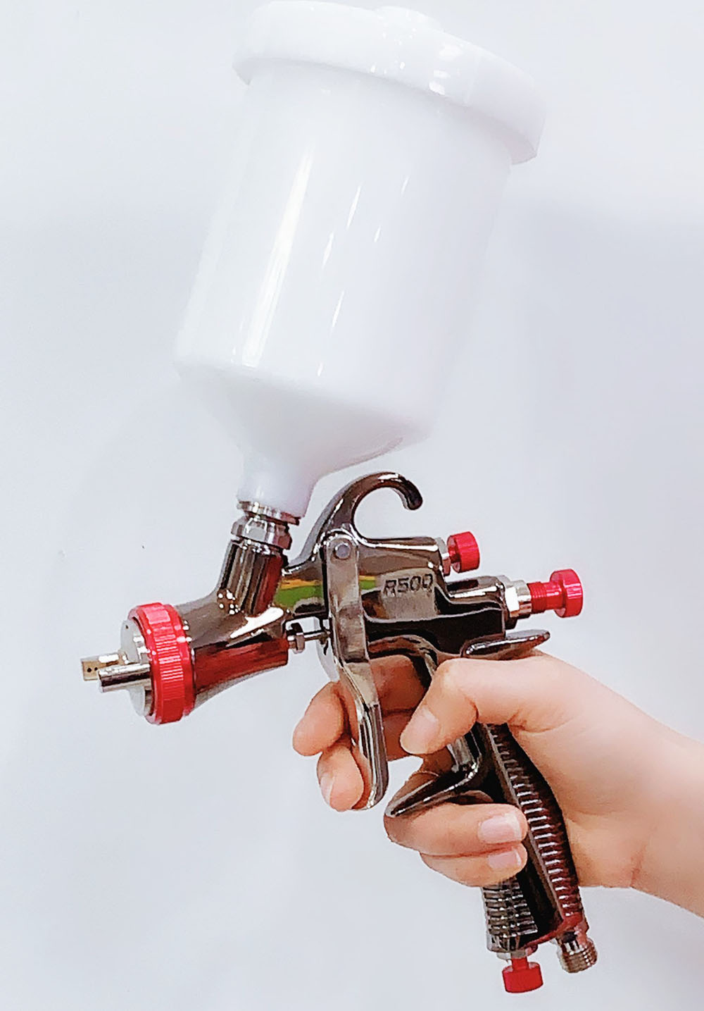 High quality LVLP Air Spray Gun R500 Car Finish Painting 1.3mm Nozzle 600cc Cup Gravity Automotive Finishing Coat Surface Paint