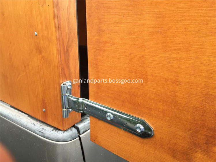 Corner Hinge with Reverse Brackets