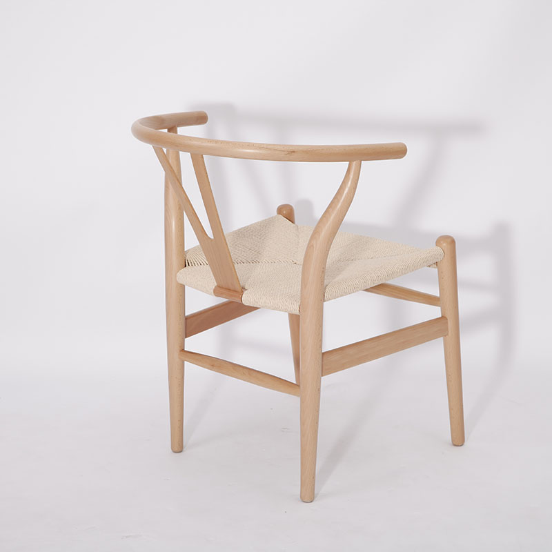 Wood wishbone chair