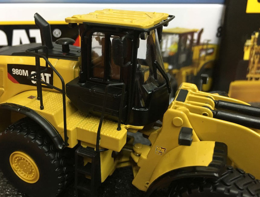 Caterpillar Cat 980M Wheel Loader 1/50 Scale Metal By Diecast Masters #85543