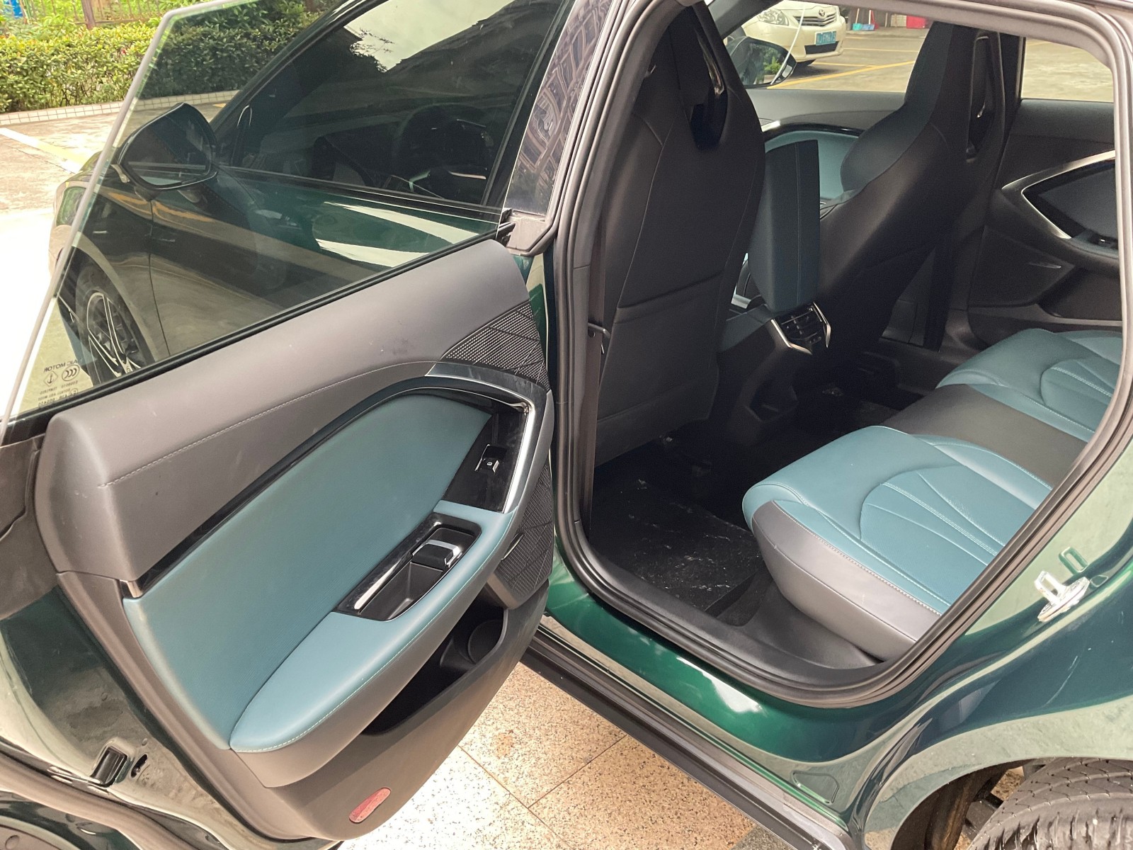MG7 2025 1.5T 300 DCT