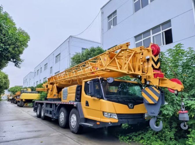 XCMG XCA150_U XCA160H XCA180_S all terrain crane price