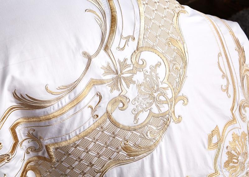 100% Egyptian Cotton White Luxury Bedding Sets King Queen Size Embroidery Bed set Palace Royal Bed Duvet Cover Bed Sheet set33