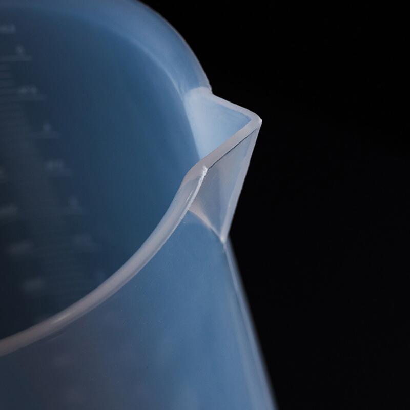 10pcs/lot Capacity 50ml Low Form Beaker Chemistry Laboratory Borosilicate PP Plastic Transparent Beaker Thickened with spout