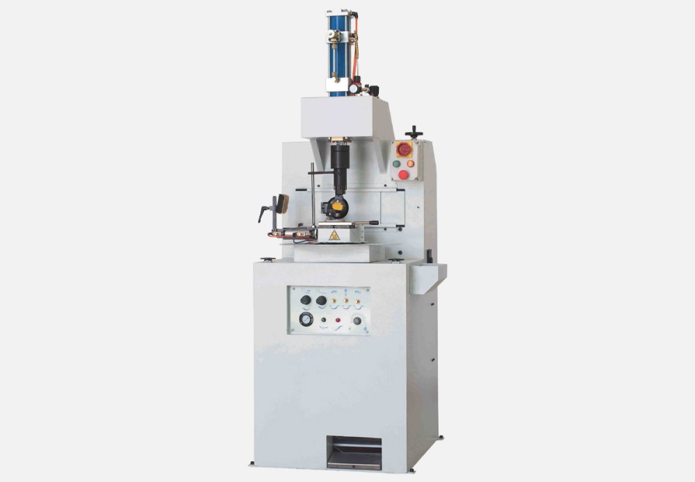 LC-268 Automatic Toe Crowning Machine (2)