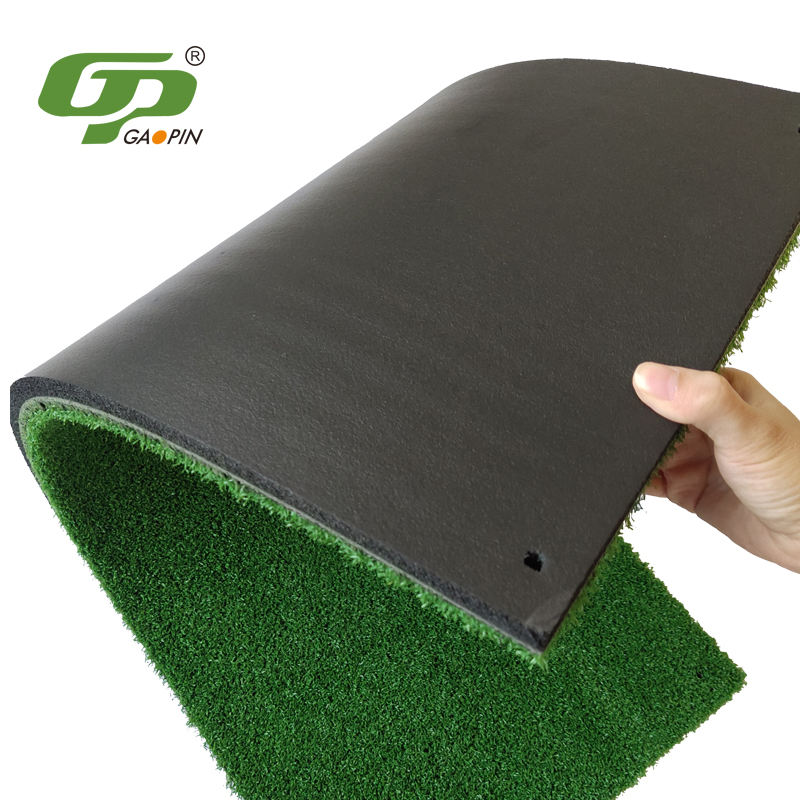 Customize Nylon Green Grass Mat Golf Hitting Turf Mini Golf Mat Golf Fairway Mat for Indoor Outdoor6
