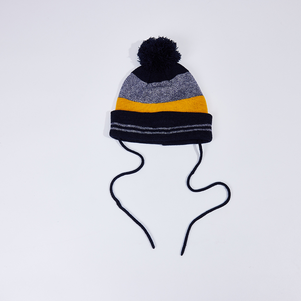 Cf M 0079 Knitted Beanie 1