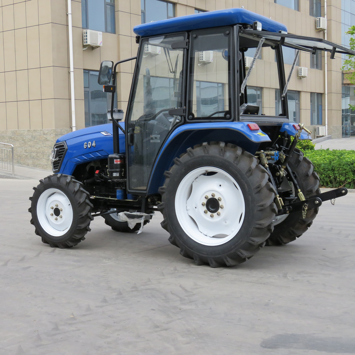 60hp Farming Tractor With Cab