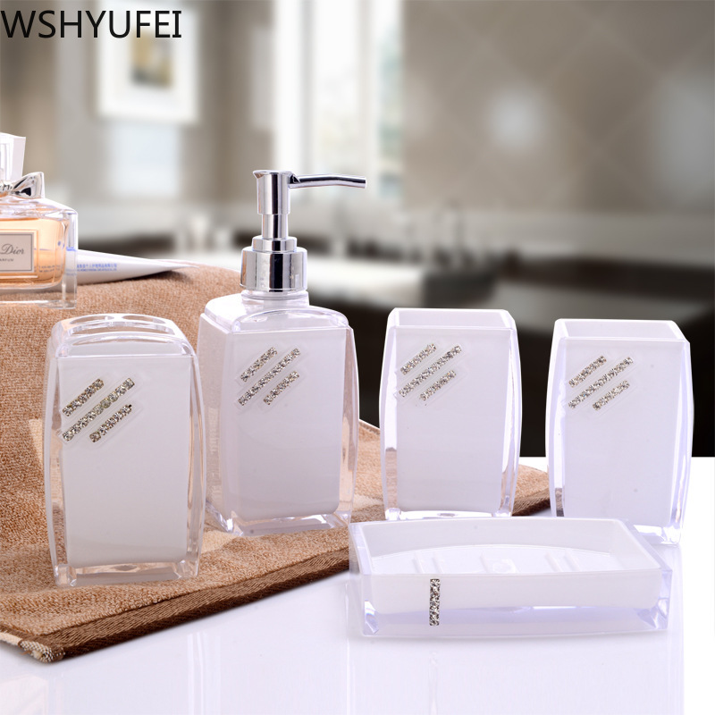 New style light luxury glass bathroom set Couples Mouthwash Cup High-end shower gel lotion bottle Bathroom products WSHYUFEI