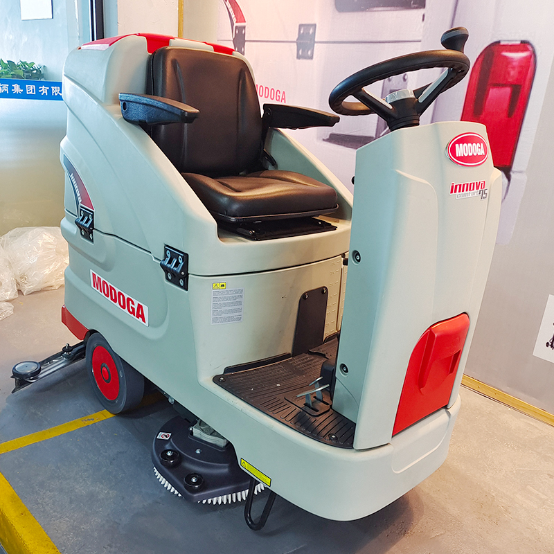 Ride On Floor Scrubbers