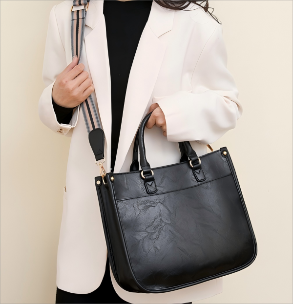 trendy daily use handbag for women