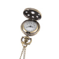 Vintage Fashion Pocket Watch Bronze Color Quartz Watch Chain Stainless Hollow Pentagram Watches Pendant Gift cep Clock