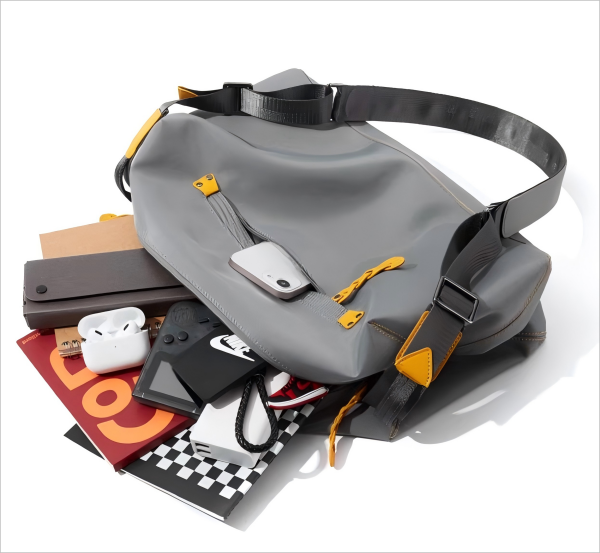 Lightweight Crossbody Single-Shoulder Travel Bag