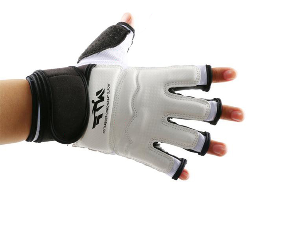 6 Size 1 Pair MMA Hands Protector Half Finger Taekwondo Gloves Foot Guard Fighting Karate Boxing Gloves Footgear