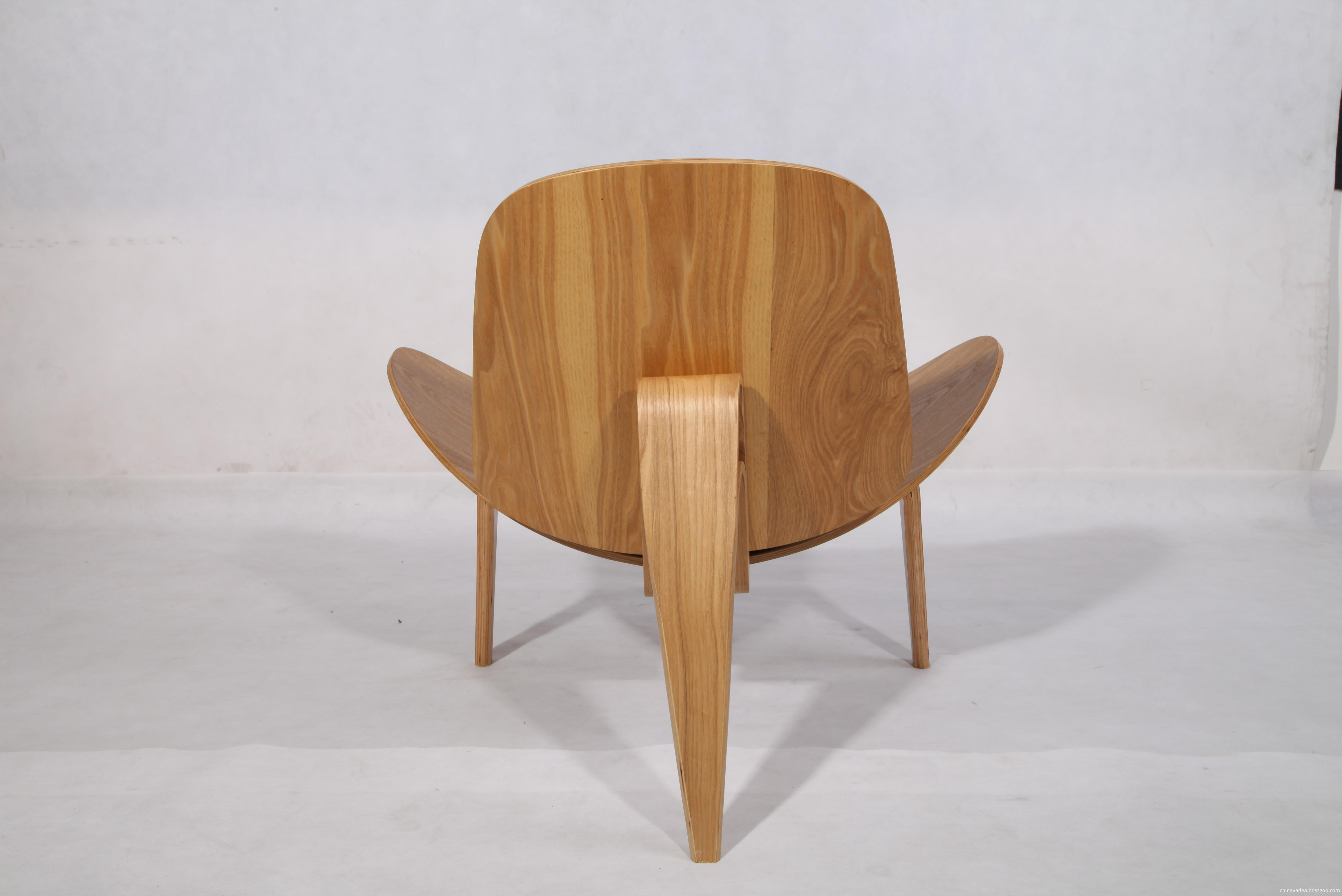 CH07 shell chair reproduction