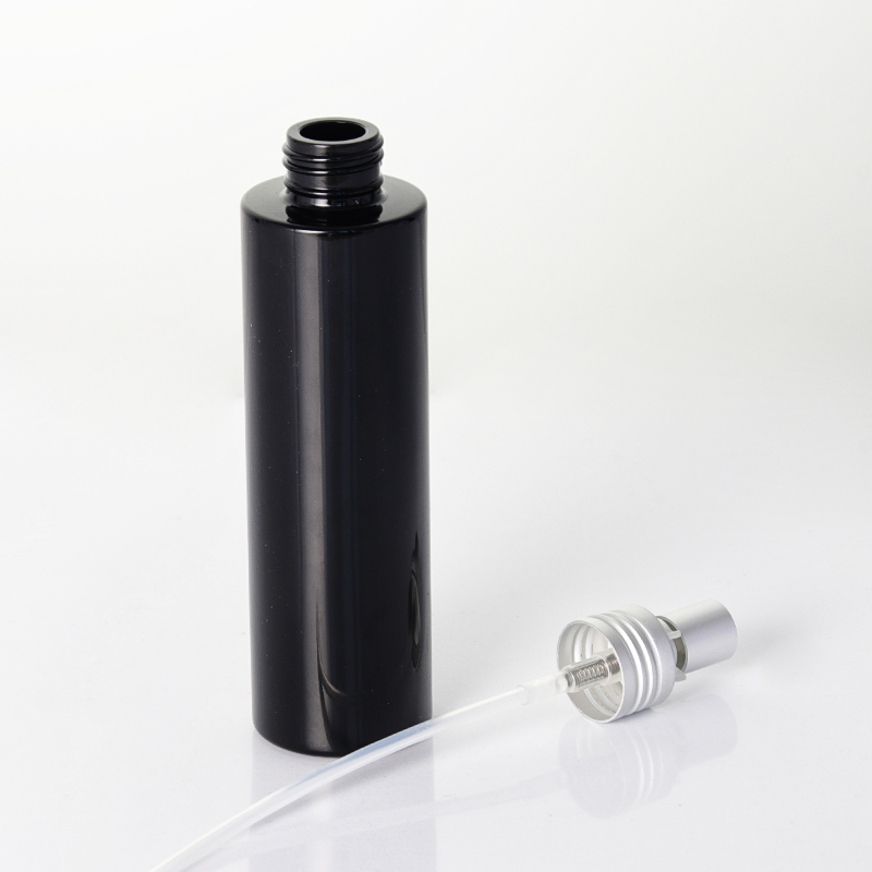 Black Flat Shoulder Bottle With Silver Pump 4 Jpg