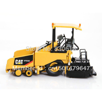 1:50 DieCast Model norscot cat AP600D ASPHALT PAVER WITH CANOPY 55260 Construction vehicles toy