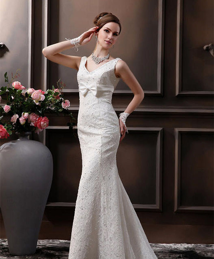 Elegant Beaded Lace Satin Short Bridal Gloves 2020 Flower Fingerless Wedding Gloves White Ivory Wedding Accessories Veu De Noiva