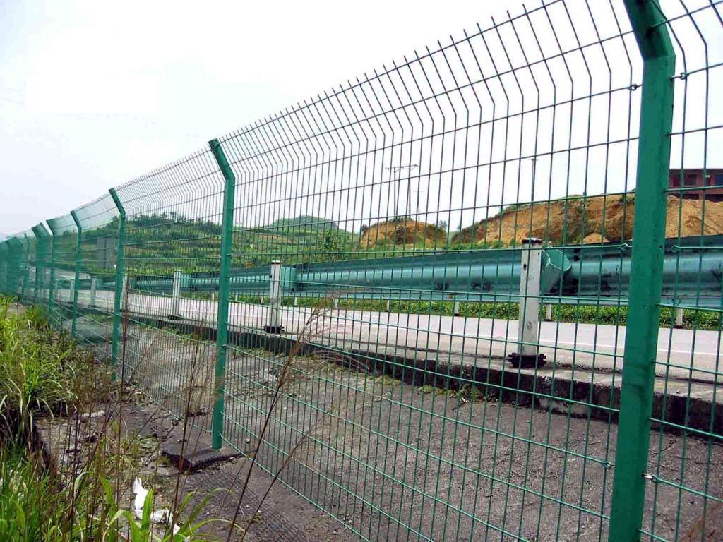 ANJIA Group road safety 3D welded mesh fence panel highway barrier application