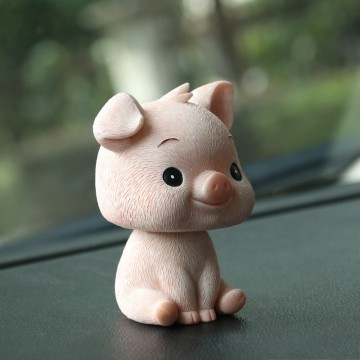 New Car Ornament Cute Resin Shake Head Pig Doll Lovely Automobiles Interior Dashboard Decoration Nodding Toys Auto Accessories