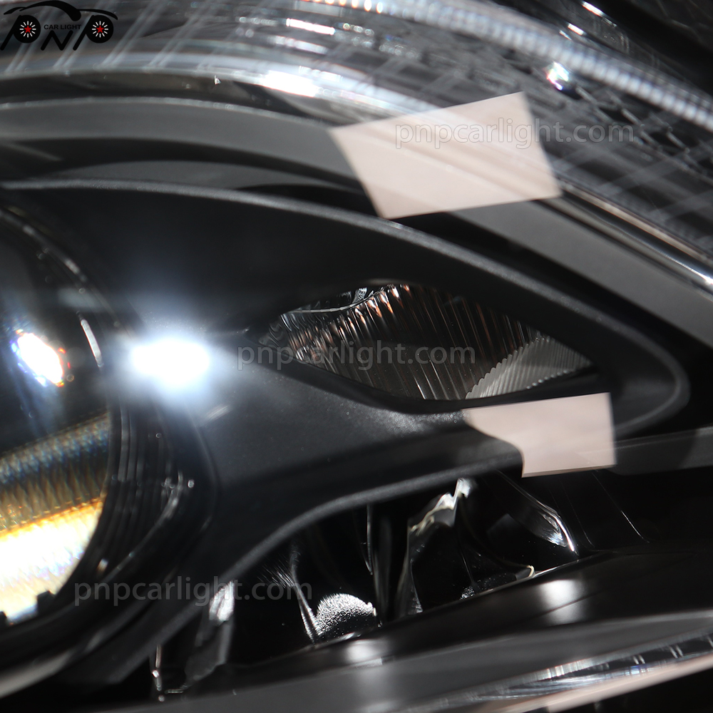 2016 Mercedes C300 Headlights