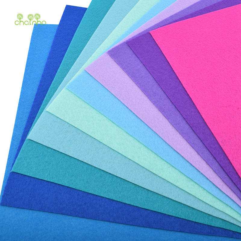 Chainho,Nonwoven Felt Fabric/1mm Thickness/Polyester Cloth of Home Decoration Bundle for Sewing Dolls & Crafts/40pcs 20cm*20cm