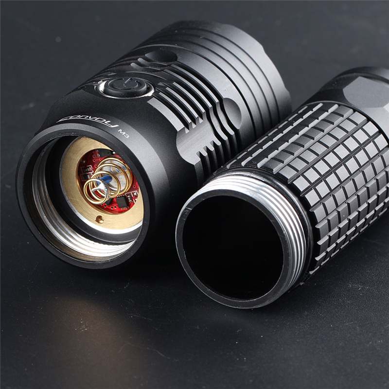 Convoy M3 XHP70.2 4300LM High Lumen Portable Flashlight Built-in Temperature Protection Powerful Flashlight Mini Torch LED Torch