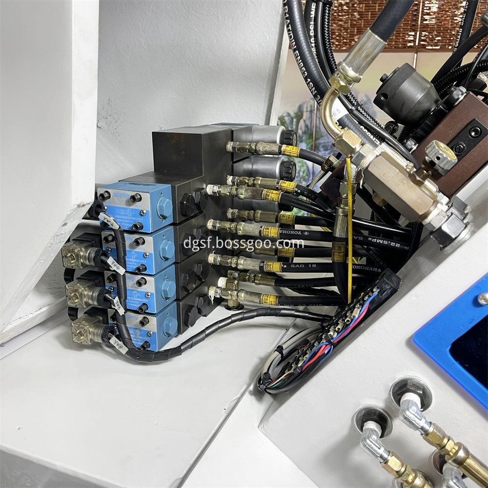 Recondtitioned 9 Pincer Computerized Toe Lasting Machine With Hot Melt 16 Jpg