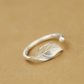 Korean version of small fresh S925 silver ring female opening simple leaf ring index finger jewelry creative olive branch ring