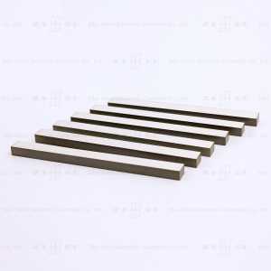 Piezoelectric wedge for Low Frequency Hydrophone