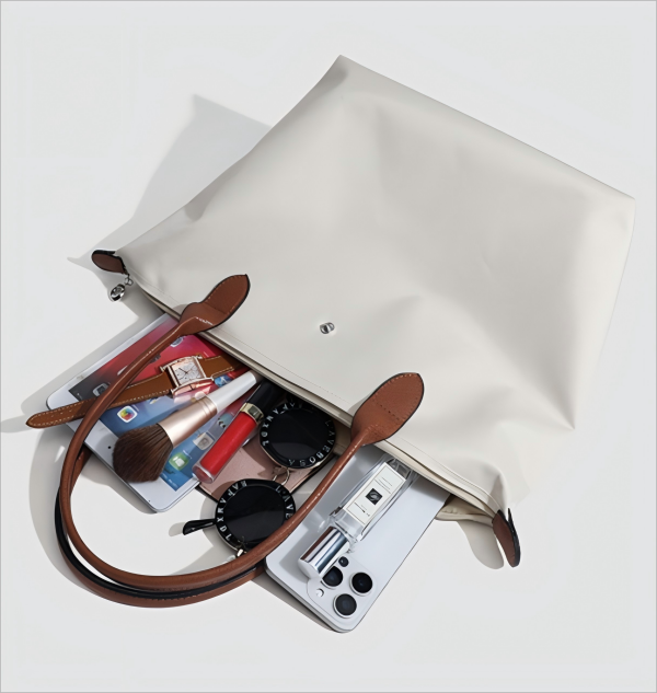 Compact and simple waterproof ladies' handbag