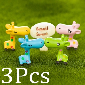 3Pcs New Cute Mini Resin Animal Giraffe Fairy Garden Ornament Miniature Bonsai Plants Pots Fairy DIY Doll(Color random)