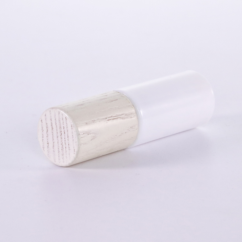White Glass Roll On Bottle With Wooden Lid5 Jpg