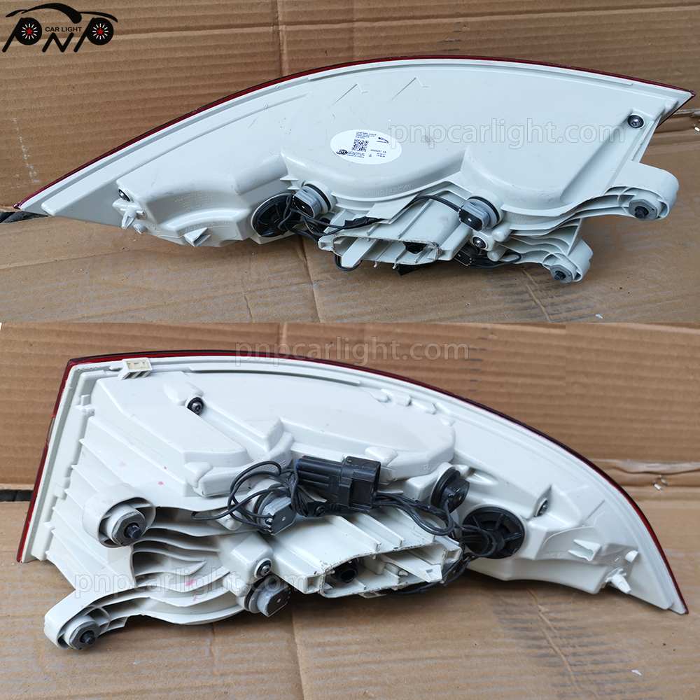 Jaguar Xe Rear Light