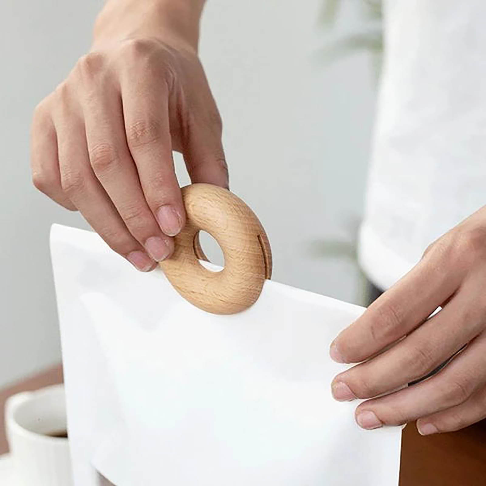 Garment Clips Wooden Donut Sealing Clip Environmental Protection Kitchen Snack Sealing Clip Sewing Photo Paper Clamps Holder