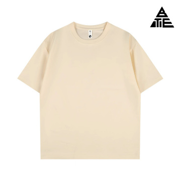 Three needle short sleeved loose fit