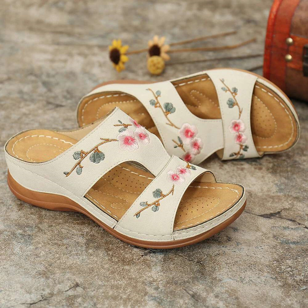 Sandals Women 2020 Woman Slippers Flower Platform Colorful Ethnic Flat Shoes Woman Comfortable Casual Fashion Sandals Female