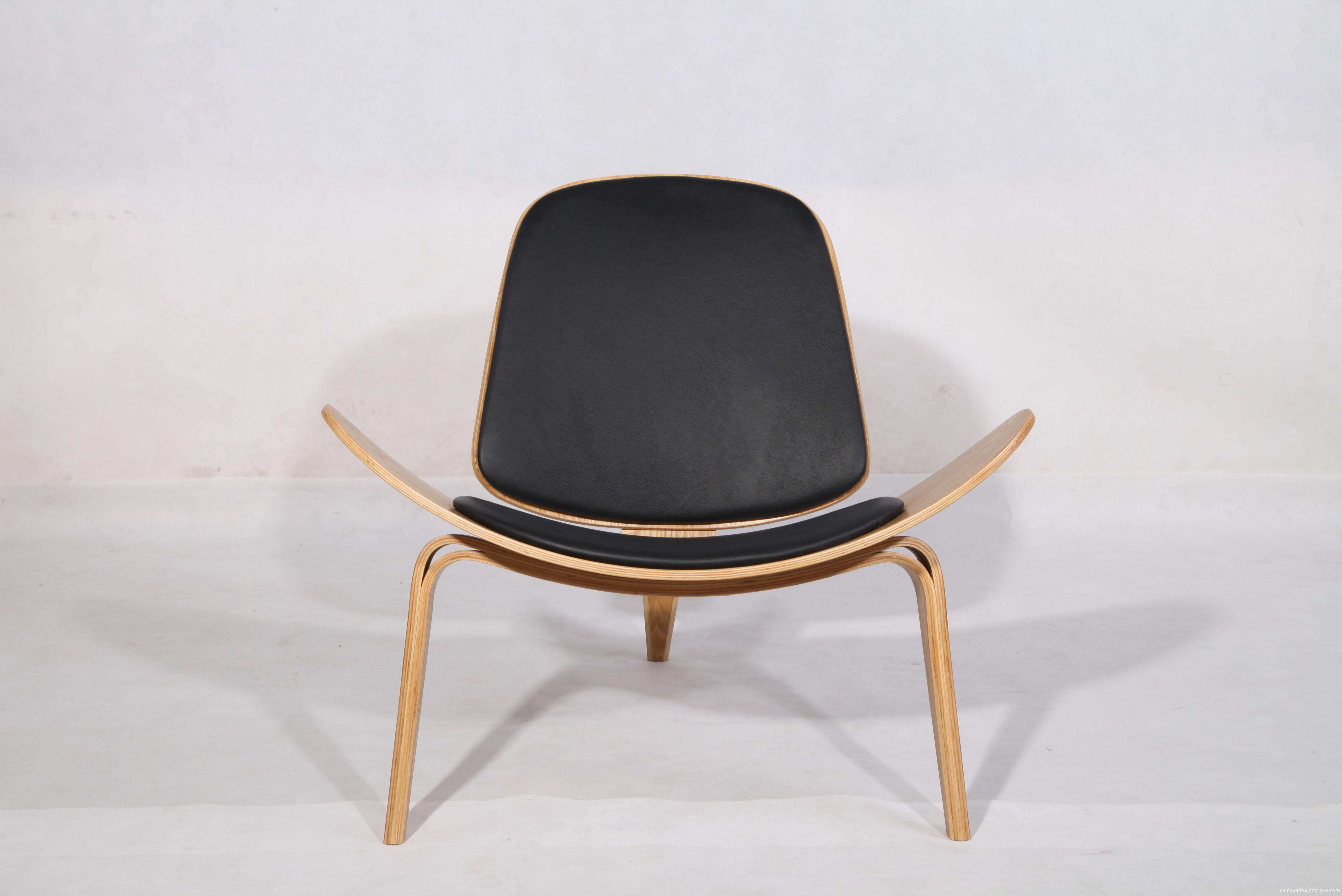 CH07 shell chair replica