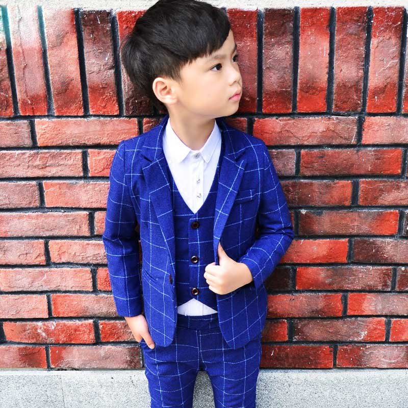 ActhInK 2020 New 3PCS Kids Plaid Wedding Blazer Suit Brand Flower Boys Formal Tuxedos School Suit Kids Spring Clothing Set, C298