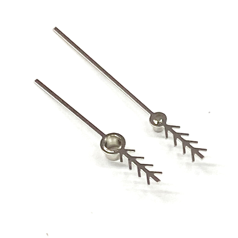 Silver watch hands 