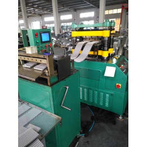 Custom Fin Forming Machine and Fin Molds