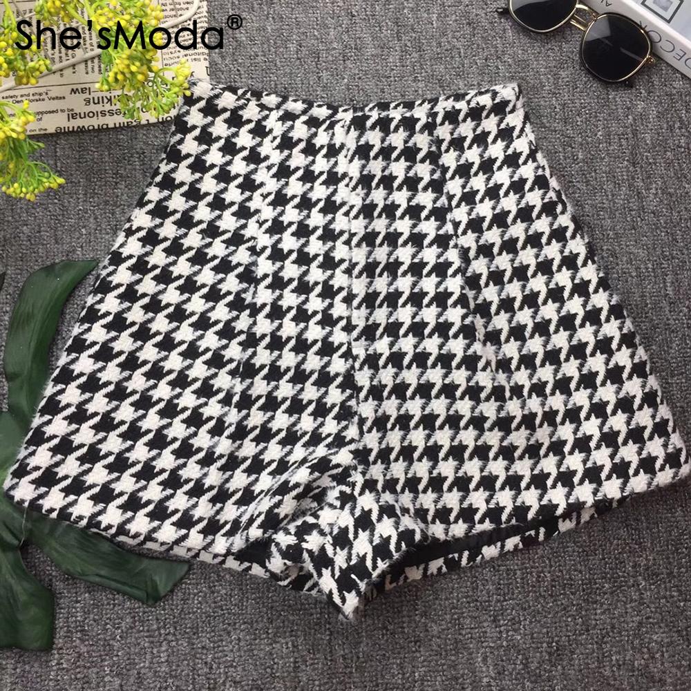 She'sModa 2020 New Woolen Blends Plaid New Autumn Winter Women's Shorts Plus Size