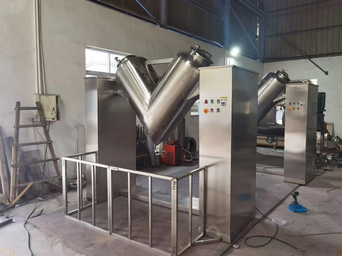 Pharmaceutical Powder Blender