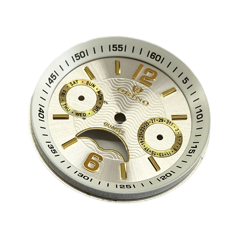 3 small eyes watch dial
