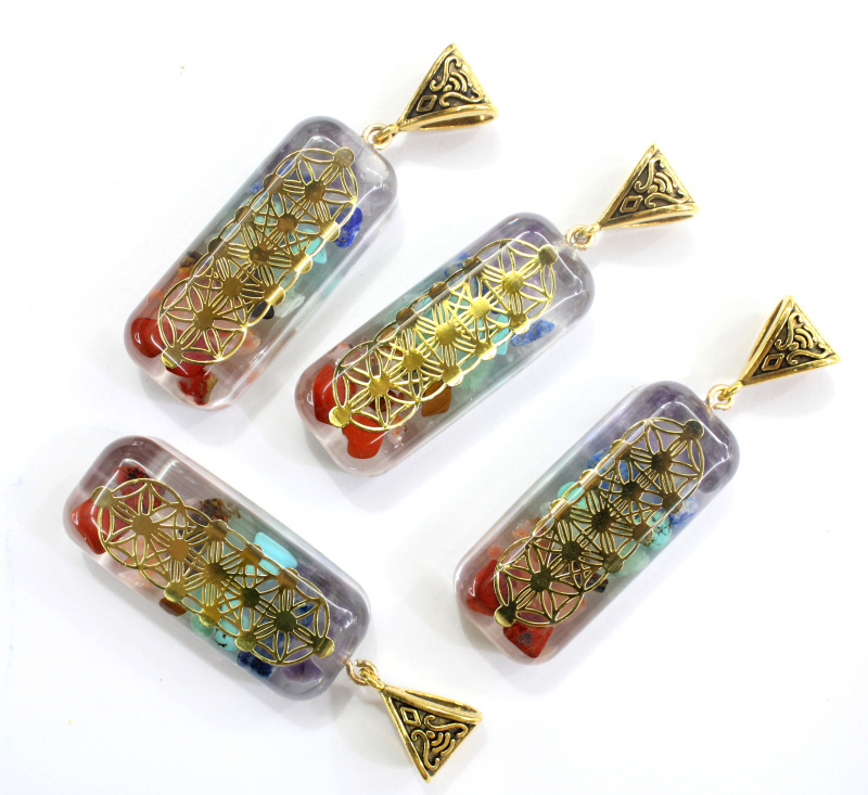 7 Chakra Orgone Energy Pendant Pendulum Amulet Reiki Healing Crystals Chips Tumbled Stones Mixed Orgonite Resin pendant