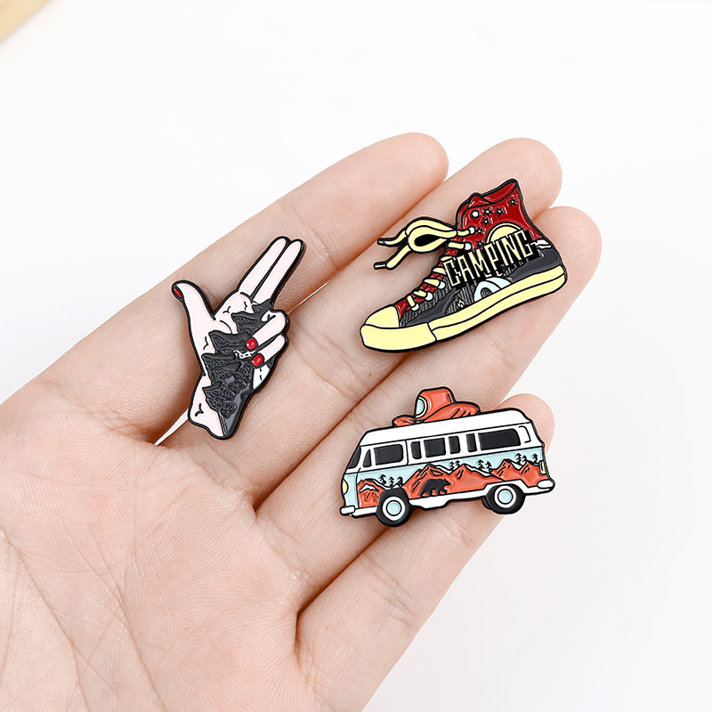 Outdoors Adventure Brooch Collection Motorhome Canvas Shoe Bonfire Compass Enamel Pins Lapel Bag Badges Jewelry Gift for Friends